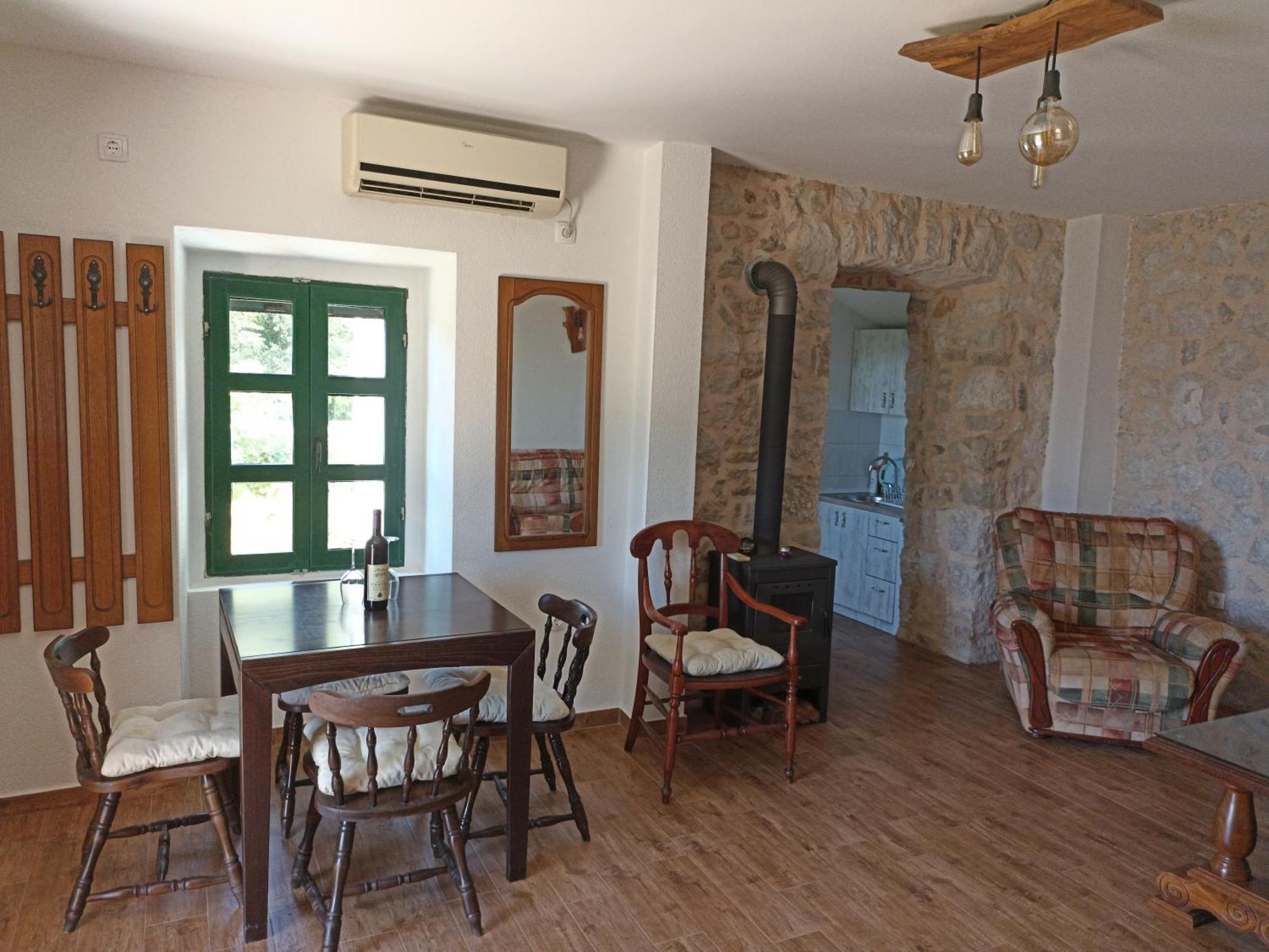 Rustic House Apartman Bar Kültér fotó